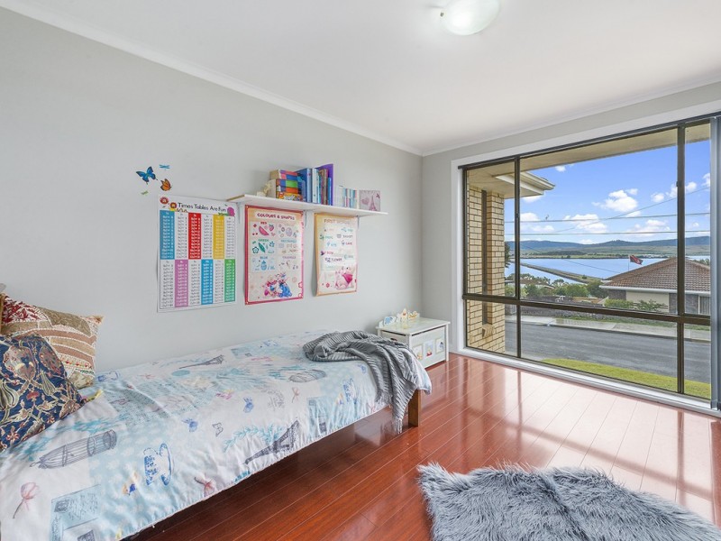 6 Third Avenue, Midway Point TAS 7171