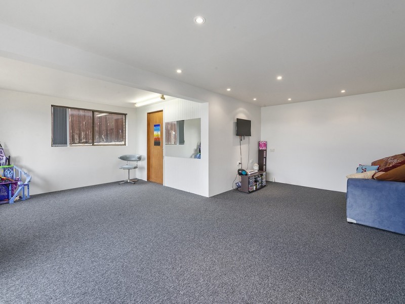 6 Third Avenue, Midway Point TAS 7171