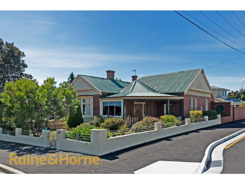 43 Carlton Street, New Town TAS 7008