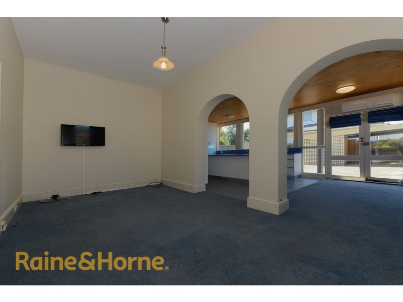 43 Carlton Street, New Town TAS 7008