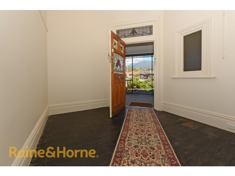 43 Carlton Street, New Town TAS 7008