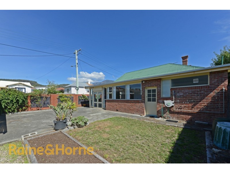 43 Carlton Street, New Town TAS 7008