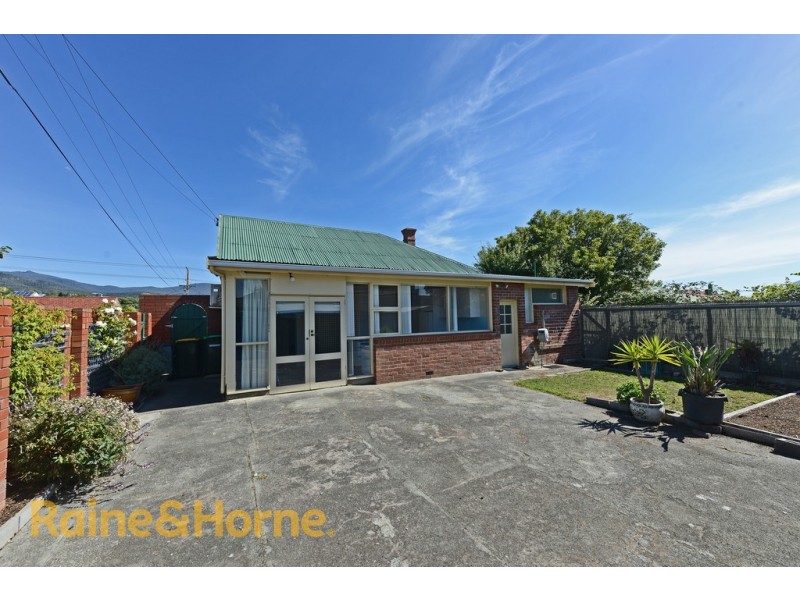 43 Carlton Street, New Town TAS 7008