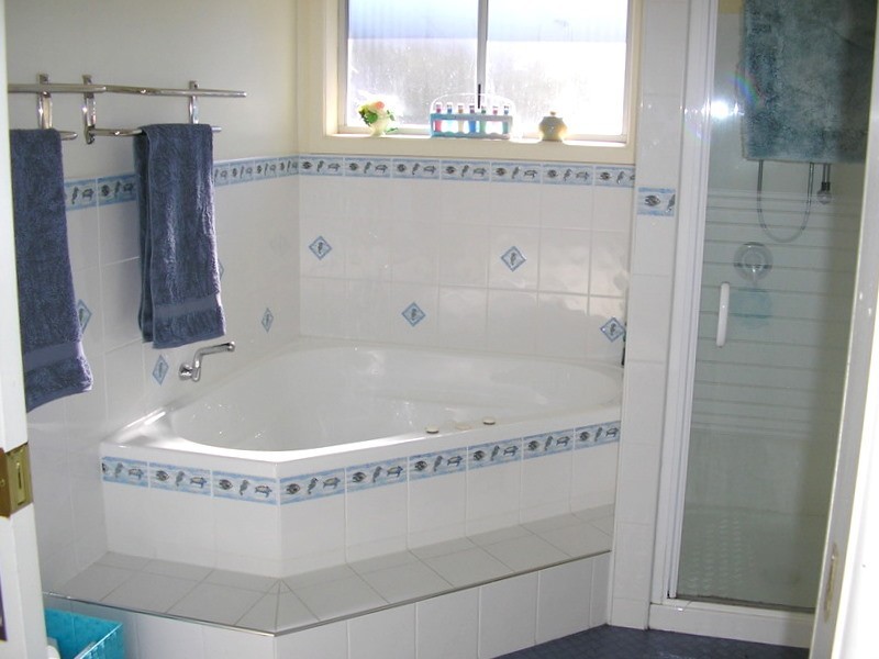 4 Cronulla Court, Howrah TAS 7018