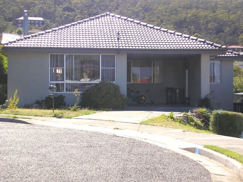 4 Cronulla Court, Howrah TAS 7018