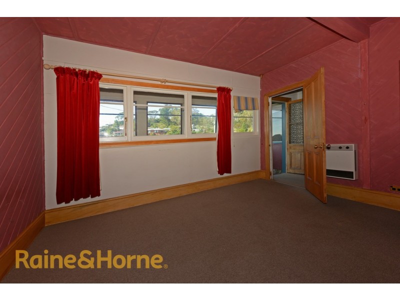 33 Salvator Place, West Hobart TAS 7000