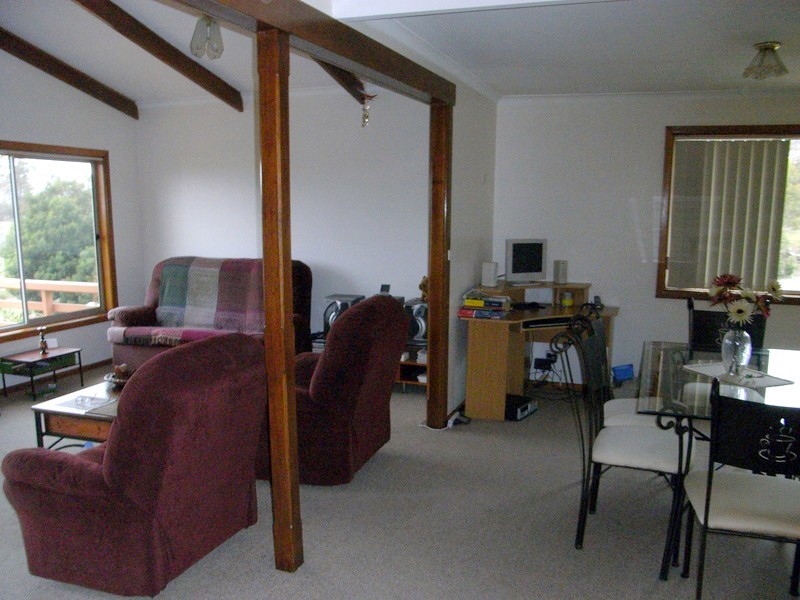 92 Barton Avenue, Triabunna TAS 7190
