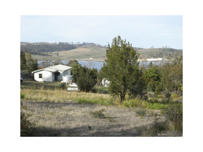 92 Barton Avenue, Triabunna TAS 7190