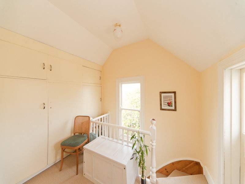 6 Lower Jordan Hill Road, West Hobart TAS 7000