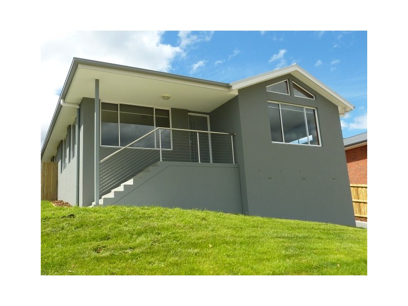 6 Norfolk Drive, Howrah TAS 7018