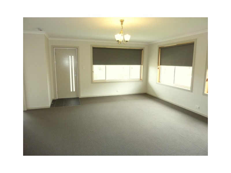 8 Norfolk Drive, Howrah TAS 7018