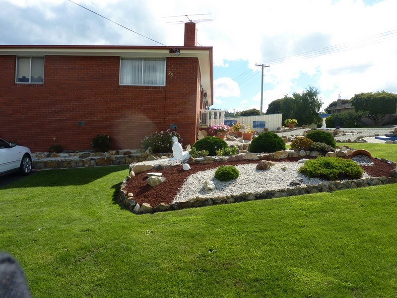 28 Chequers Street, Rokeby TAS 7019