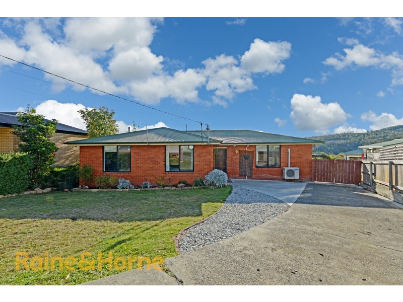 11 Greenacres Road, Geilston Bay TAS 7015