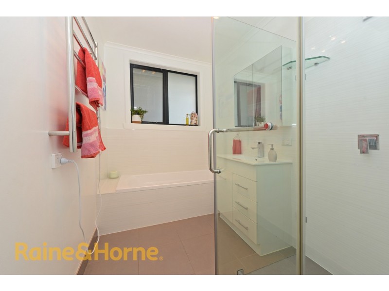 11 Greenacres Road, Geilston Bay TAS 7015