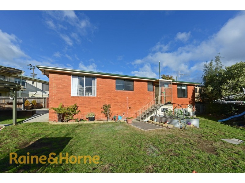 11 Greenacres Road, Geilston Bay TAS 7015