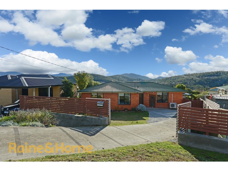 11 Greenacres Road, Geilston Bay TAS 7015