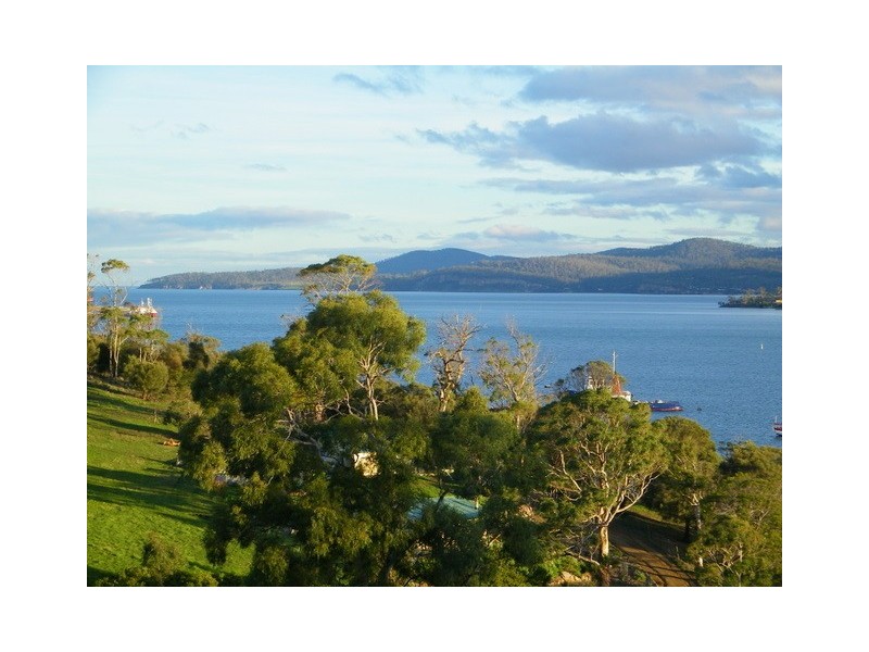 81 Inkerman Street, Triabunna TAS 7190