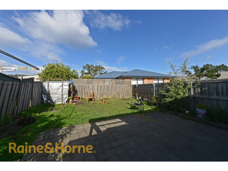 1/7 Erebus Street, Warrane TAS 7018