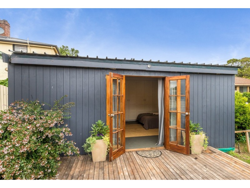 58 RISDON ROAD, New Town TAS 7008
