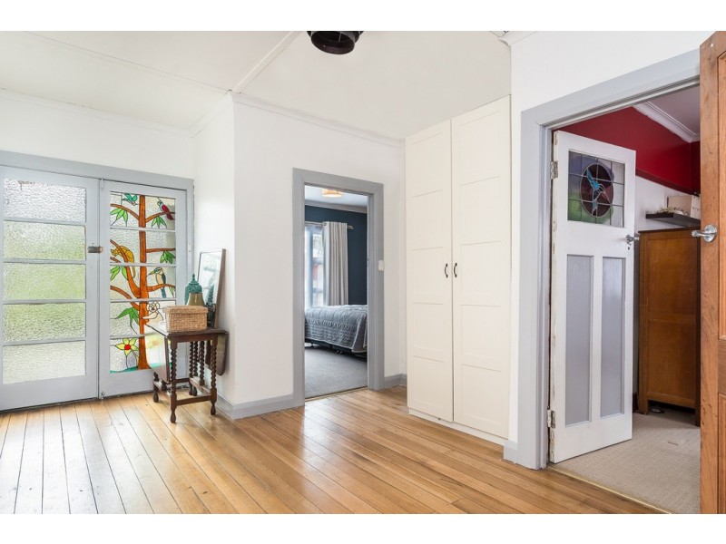 58 RISDON ROAD, New Town TAS 7008