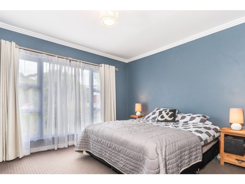 58 RISDON ROAD, New Town TAS 7008