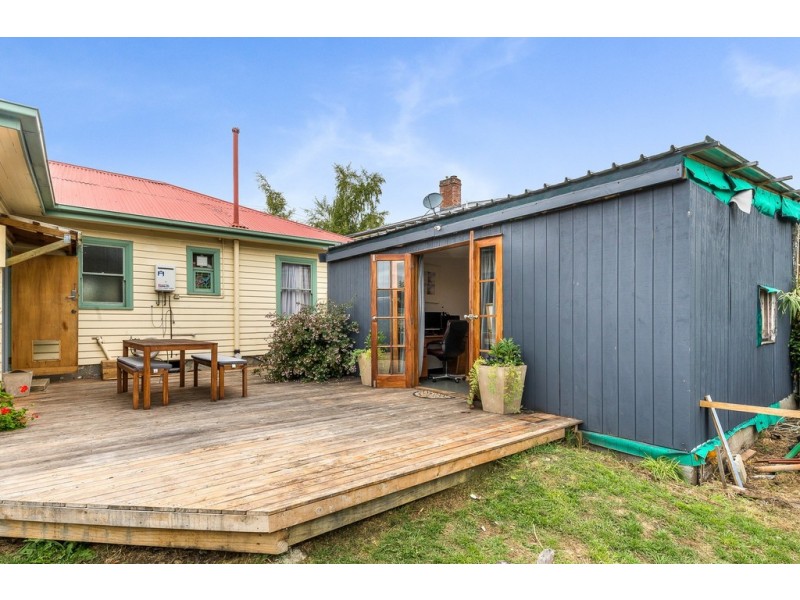 58 RISDON ROAD, New Town TAS 7008