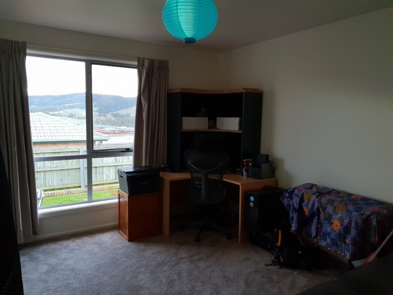 5 Buckingham Drive, Howrah TAS 7018