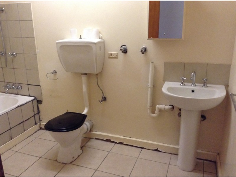 7a Chatsworth St, Rose Bay TAS 7015