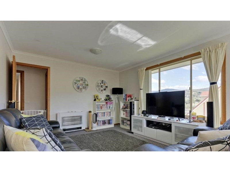 3-88 HILTON ROAD, Claremont TAS 7011