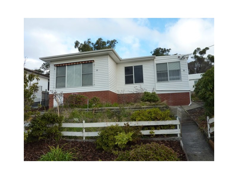 26 Broad Street, Lindisfarne TAS 7015