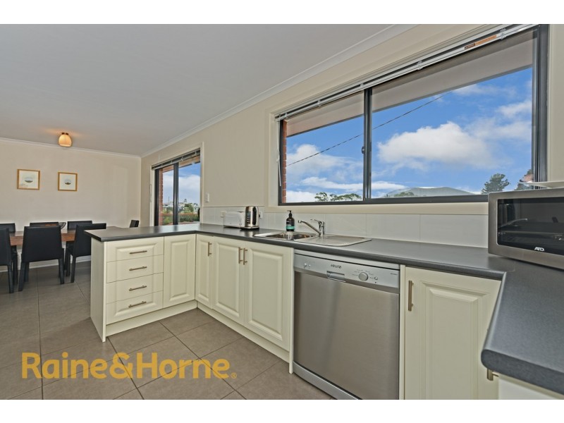 1/6 Fifth Avenue, West Moonah TAS 7009