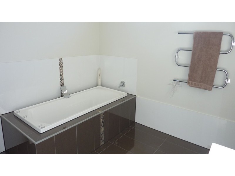 16 Calverton Place, South Arm TAS 7022