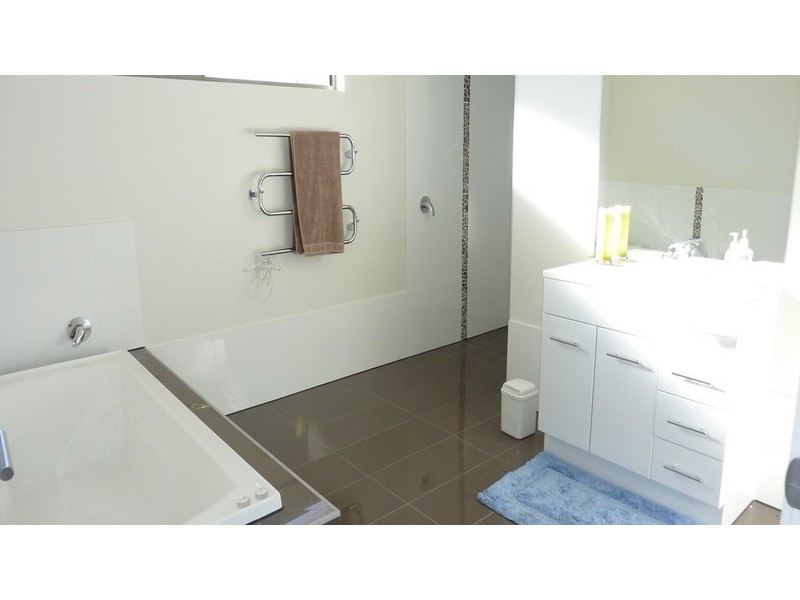 16 Calverton Place, South Arm TAS 7022