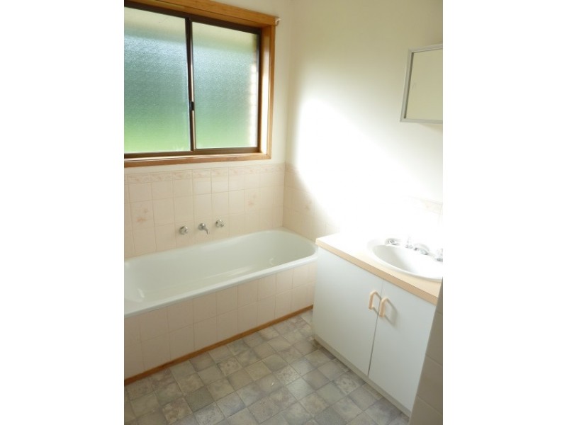 89 Tanundal Street, Howrah TAS 7018