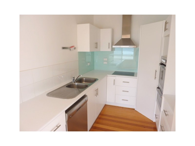 7 Birngana Avenue, Sandy Bay TAS 7005