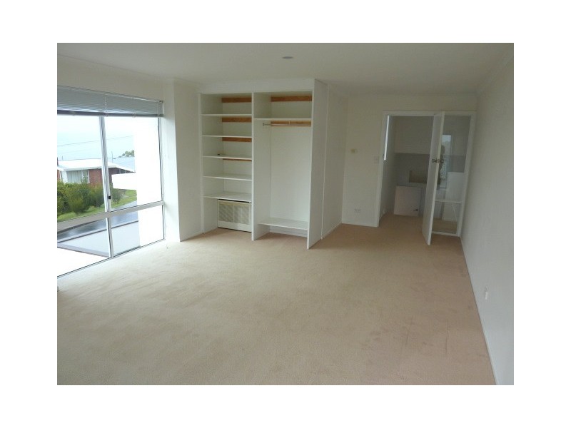 7 Birngana Avenue, Sandy Bay TAS 7005