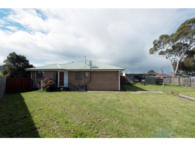 18 Young Court, Rokeby TAS 7019