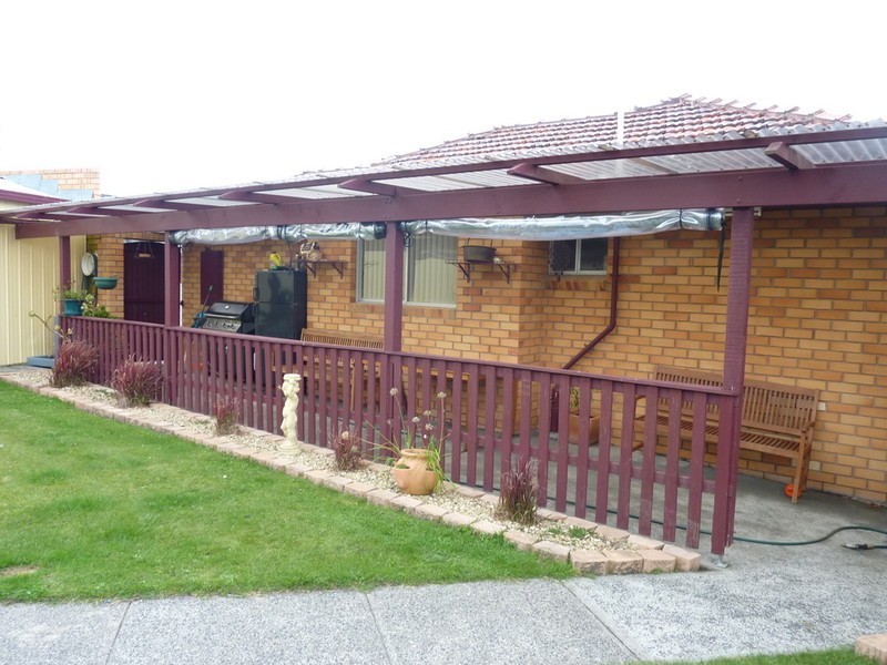 2 Boyle Street, Rokeby TAS 7019