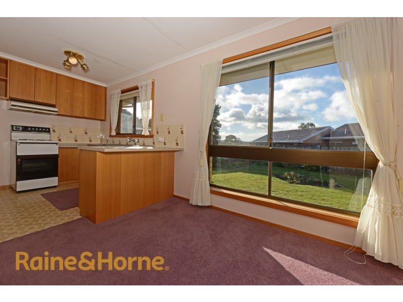 4/2-3 Verbena Place, Glenorchy TAS 7010