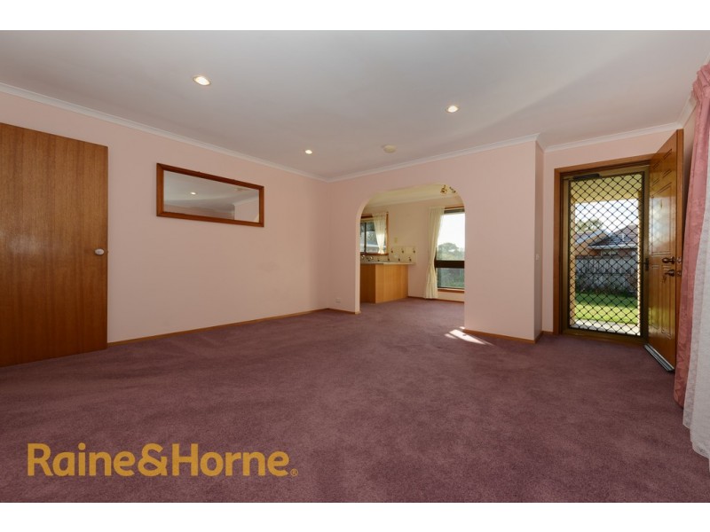 4/2-3 Verbena Place, Glenorchy TAS 7010