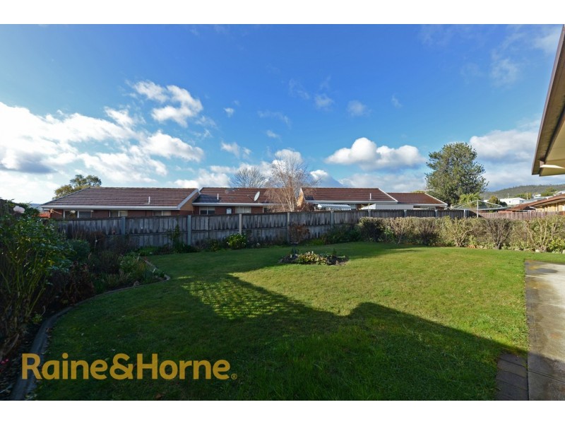 4/2-3 Verbena Place, Glenorchy TAS 7010
