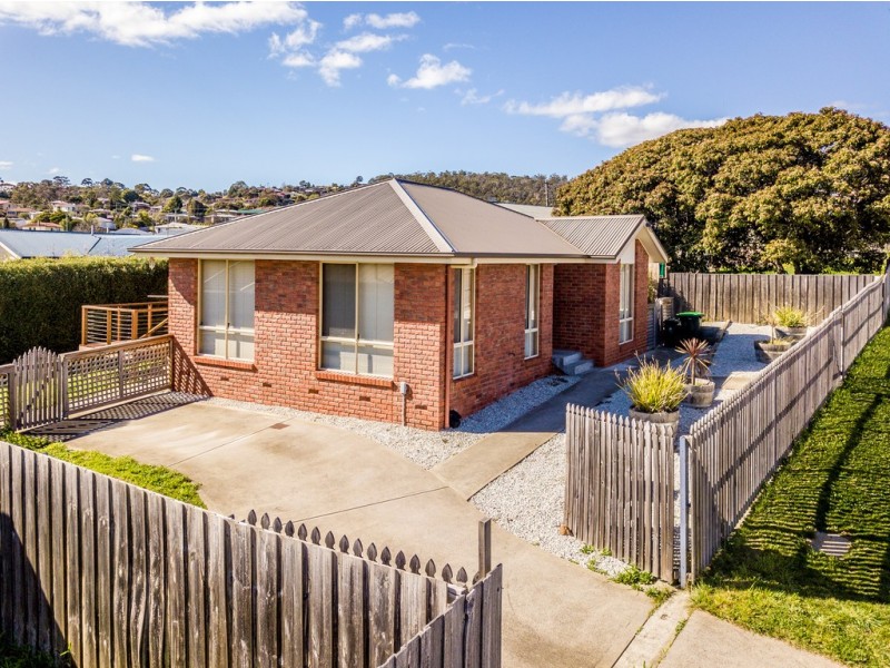 74 Cumberland Street, Warrane TAS 7018