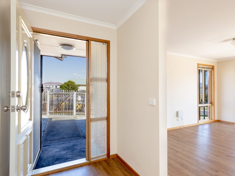 74 Cumberland Street, Warrane TAS 7018