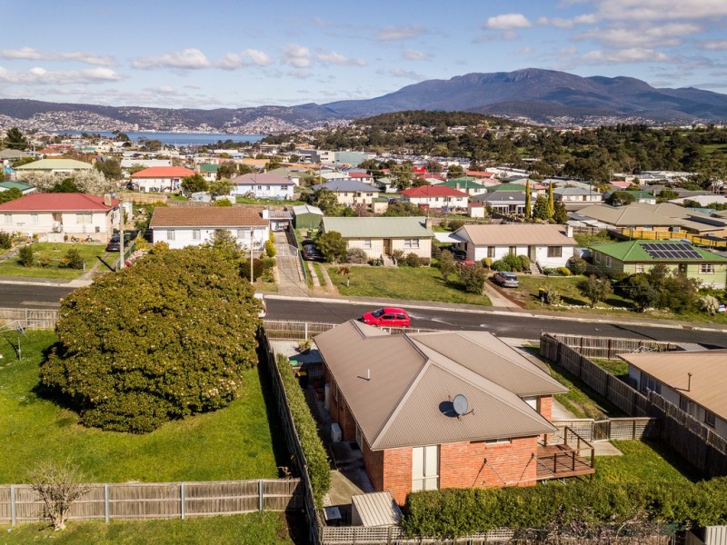 74 Cumberland Street, Warrane TAS 7018
