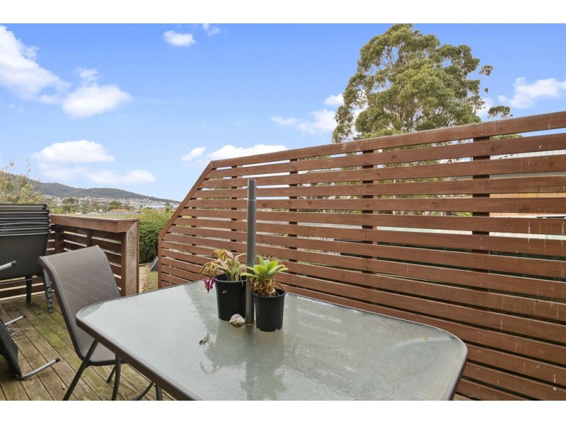 3/107 Burtonia Street, Rokeby TAS 7019