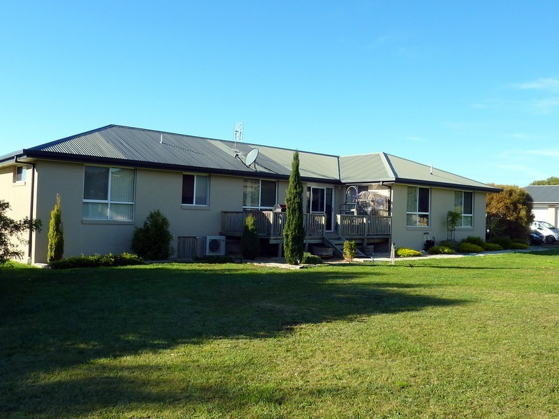 16 Lynrowan Drive, Acton Park TAS 7170