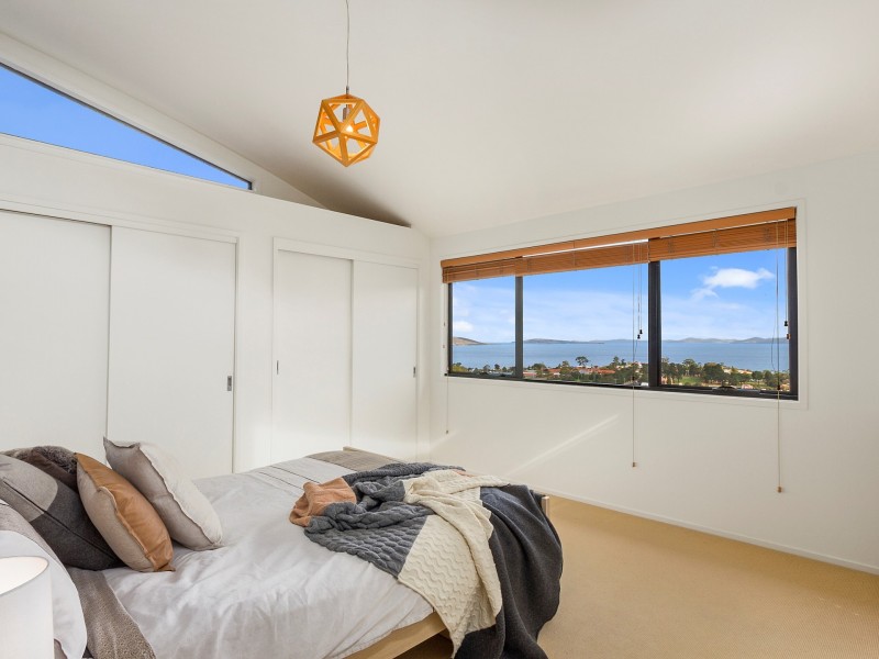 6 WAVERLEY COURT, Bellerive TAS 7018