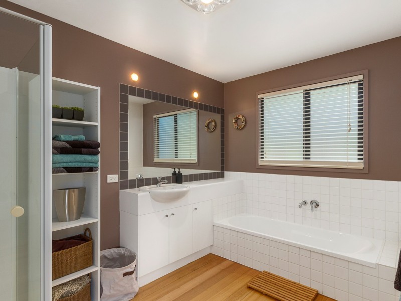 6 WAVERLEY COURT, Bellerive TAS 7018