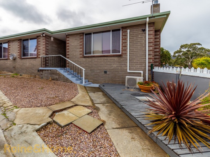 3 Charlecote Avenue, Clarendon Vale TAS 7019