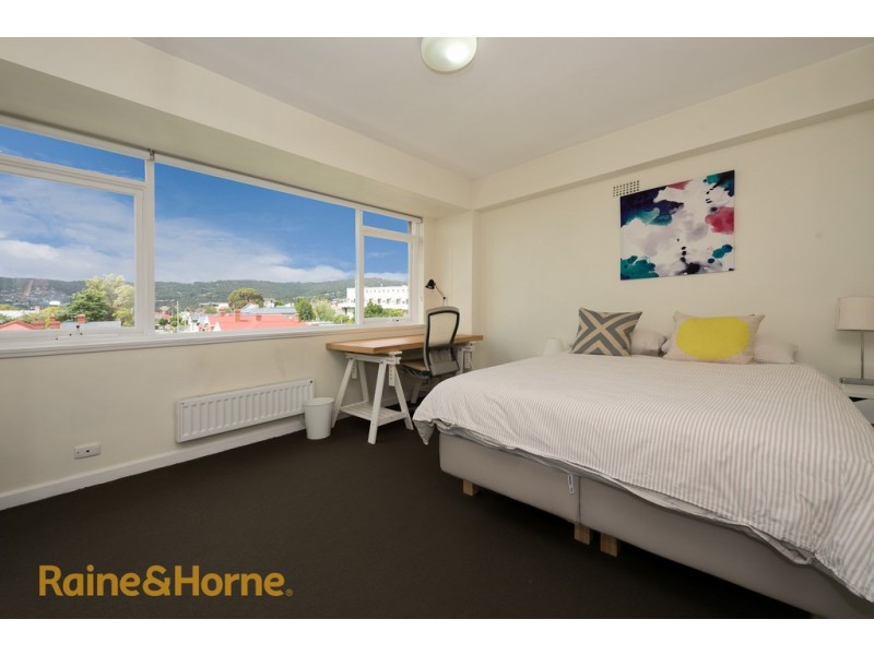 1-7 MONTGOMERY COURT, Sandy Bay TAS 7005